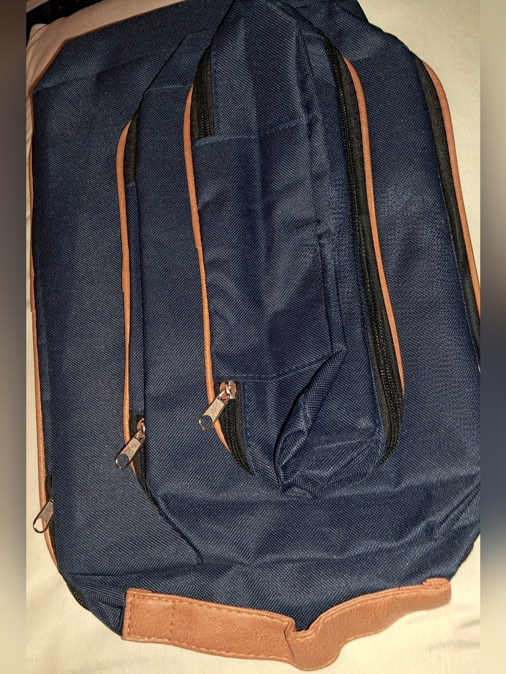 POUCHES: TRAVEL STORAGE ORGANIZATION AARP - Picture 5 of 7